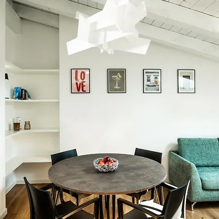 Attico 32 Charme&relax * ברגמו