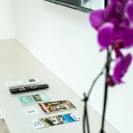 Attico 32 Charme&relax Apartment