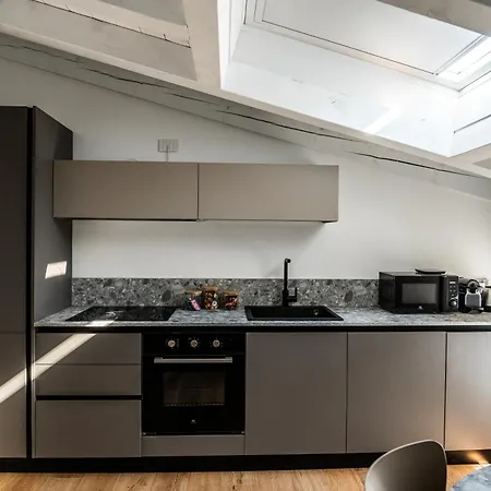 Attico 32 Charme&relax * Bergame