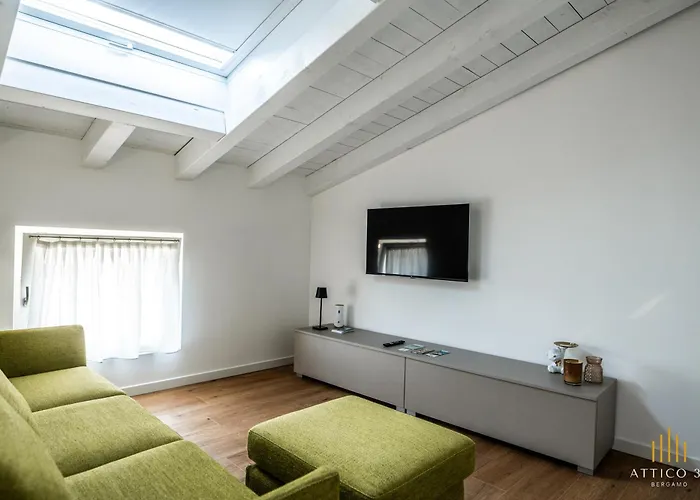 Attico 32 Charme&relax 公寓